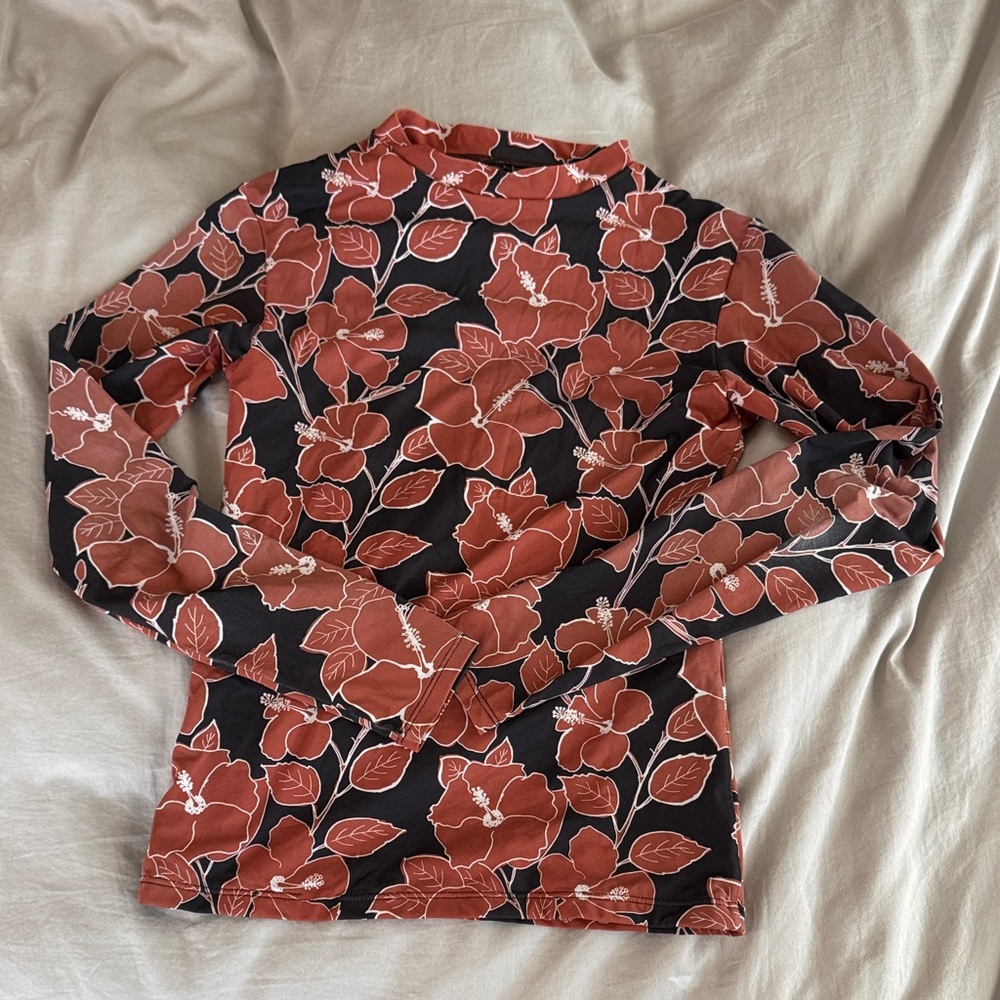 Floral Long Sleeve Top - Black and Red